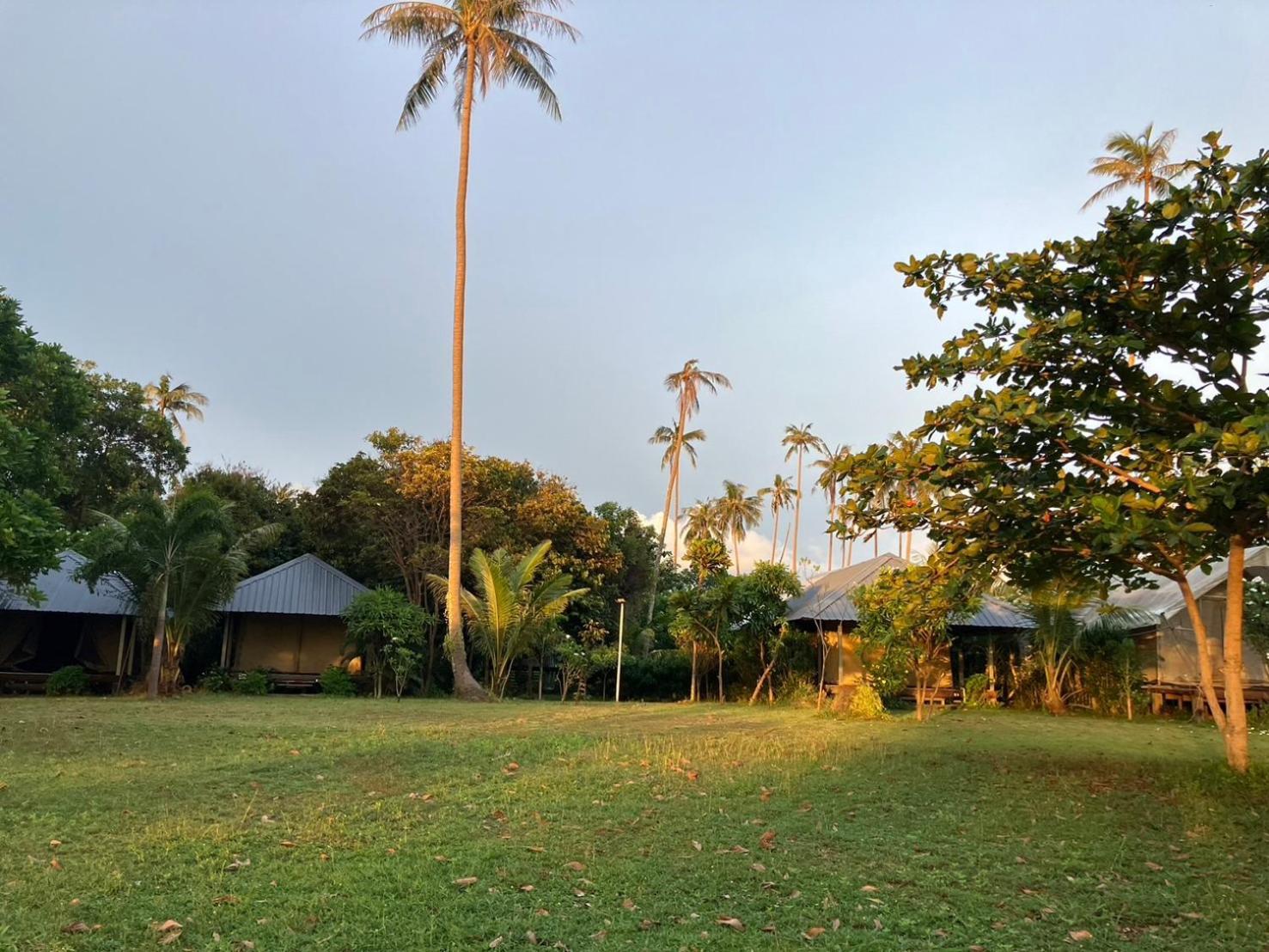 Naivacha Tent Koh Mak Exterior photo